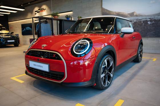 MINI COOPER 2.0 16V TWINPOWER GASOLINA S TOP 4P STEPTRONIC MINI COOPER 2.0 16V TWINPOWER GASOLINA S TOP 4P STEPTRONIC